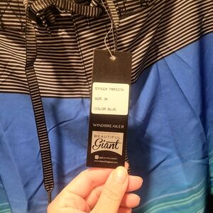 Beautiful Giant Mens Swim Trunks Size 38 Ergoflex Four Way Stretch NWT